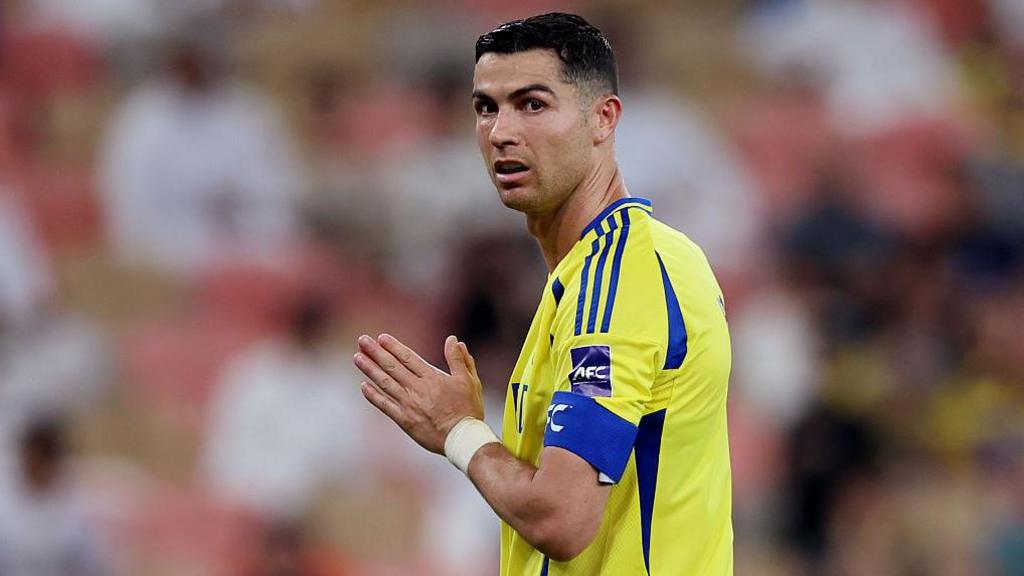 Cristiano Ronaldo Trước Ngã Rẽ Quan Trọng: Hành Trình Tiếp Theo Của CR7 Sẽ Ra Sao? 3 Cristiano Ronaldo